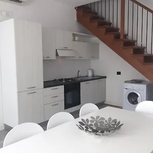 https://peschieraview-duplex-x8.hotelinveneto.com