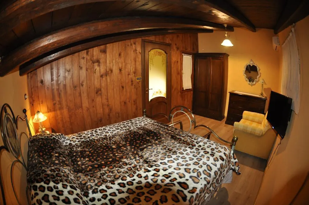 Il Vecchio Frantoio Villa Augusta Farm stay